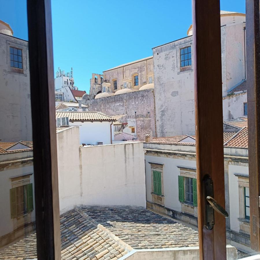 Appartamento La Casa Del Sole Syracuse Esterno foto